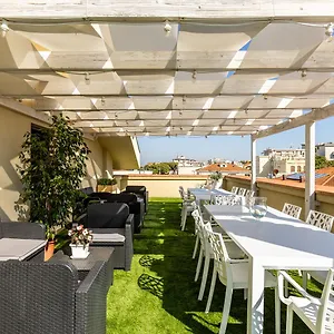 Le Stelle Aparthotel Rimini
